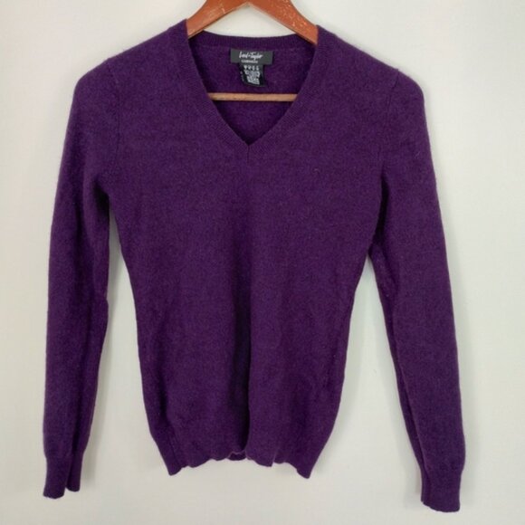 Lord & Taylor Sweaters - Lord &Taylor Sweater Small Purple 100% Cashmere Long Sleeve V-Neck Pullover